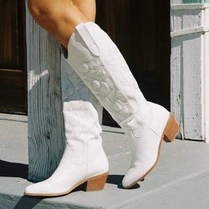 Billini Urson Boots White